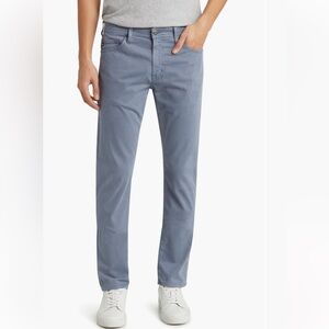 listing-status-banner